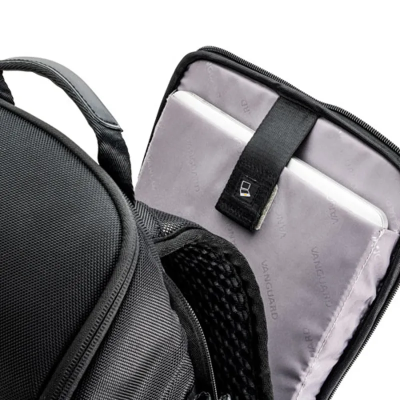 Vanguard VEO SELECT 46BR Slim Backpack in Black-4